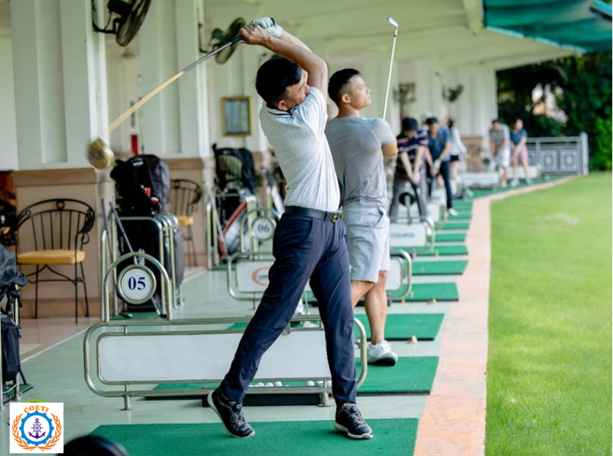 Khai giảng khoá học golf